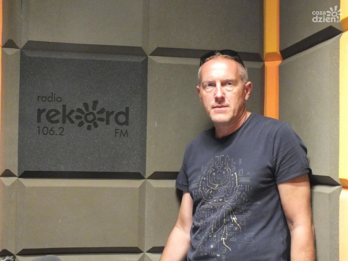 Dariusz Osiej - rozmowa w studiu lokalnym Radia Rekord Dariusz Osiej - rozmowa w studiu lokalnym Radia Rekord