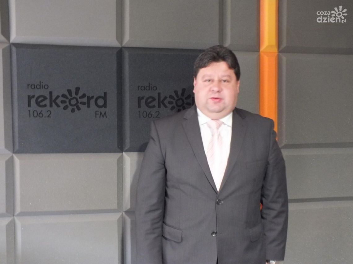 Dariusz Piątek - rozmowa w studiu lokalnym Radia Rekord