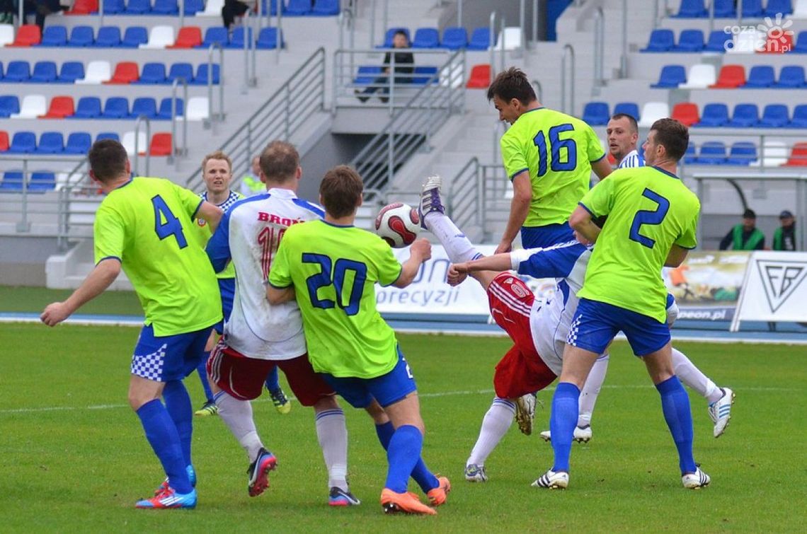 Derby regionu pomiędzy Bronią a Orłem na remis Derby regionu pomiędzy Bronią a Orłem na remis