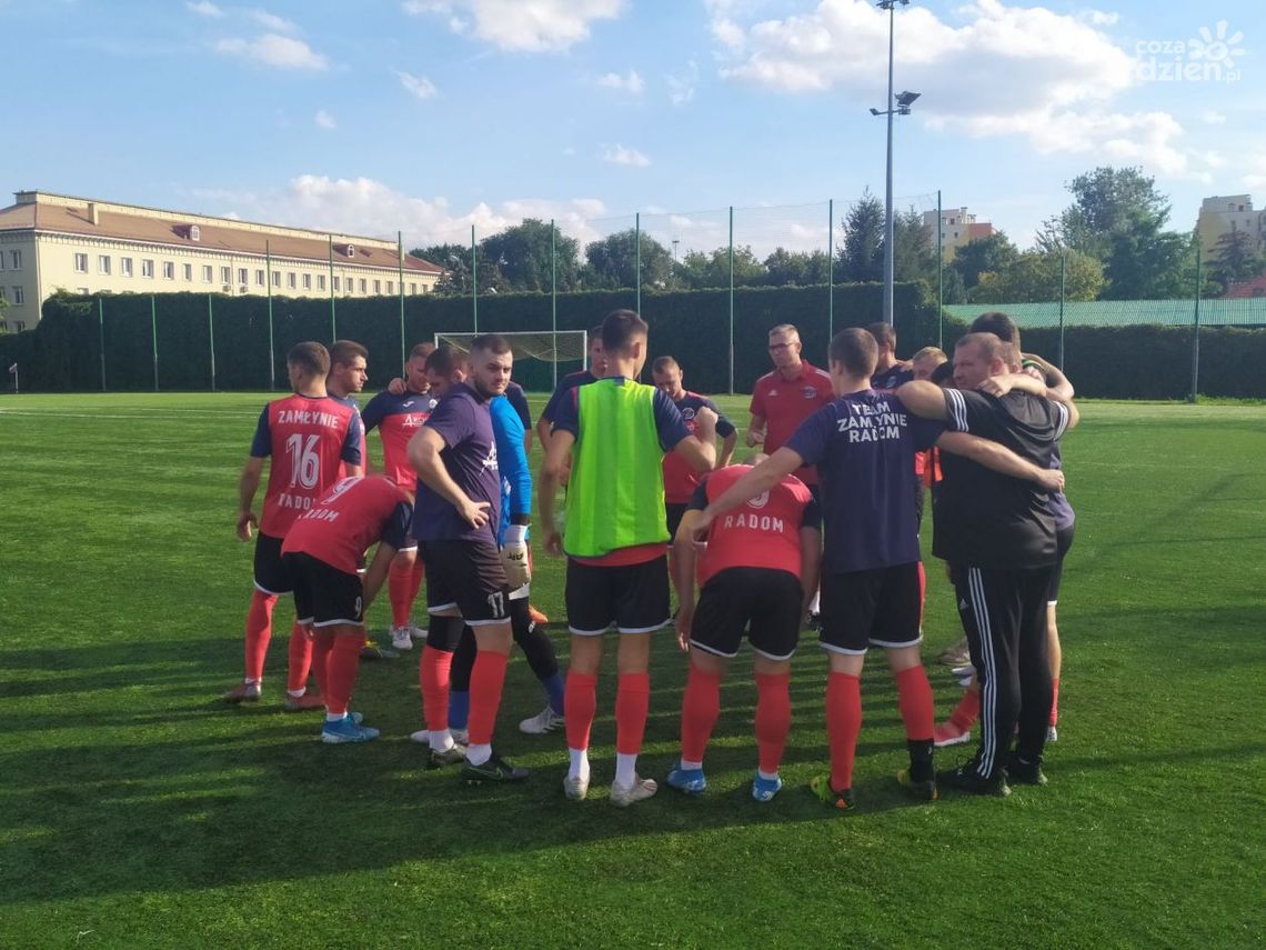 Derby w IV lidze. Radomiak II zagra z Zamłyniem Derby w IV lidze. Radomiak II zagra z Zamłyniem