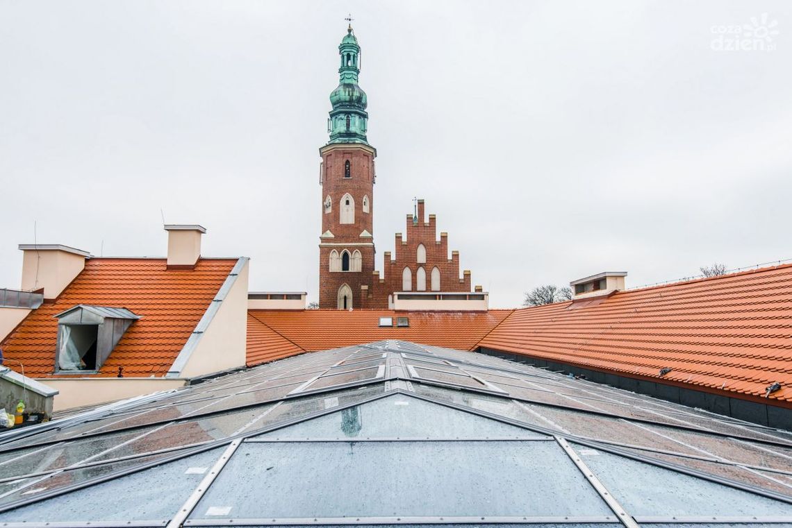 Deskury bez instytutu Deskury bez instytutu