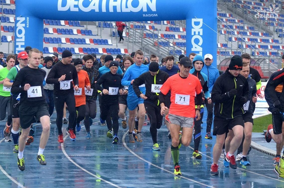 Deszczowa inauguracja biegowego Grand Prix Radomia Deszczowa inauguracja biegowego Grand Prix Radomia