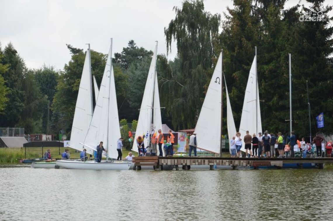 Diecezjalne Regaty Żeglarskie w Jedlni-Letnisku. Rywalizowało 14 załóg