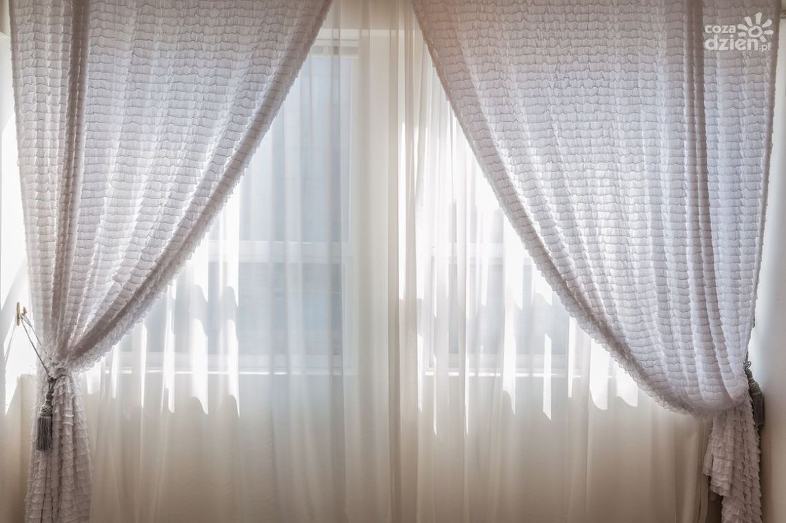 Dlaczego firany woalowe to doskonały wybór na każdą porę roku? Dlaczego firany woalowe to doskonały wybór na każdą porę roku?
