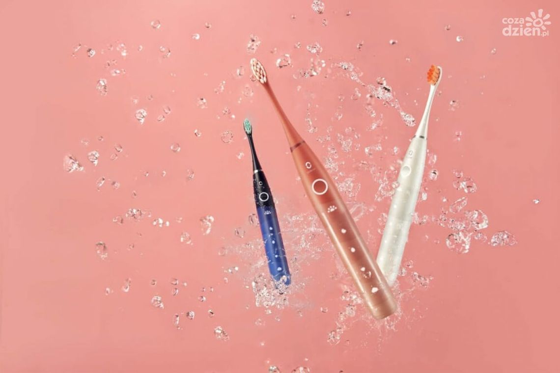 Dlaczego warto myć zęby szczoteczką soniczną?