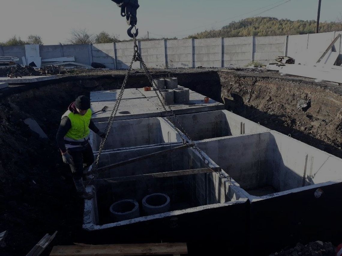 Dlaczego warto postawić na szambo betonowe 10m3? 4 powody