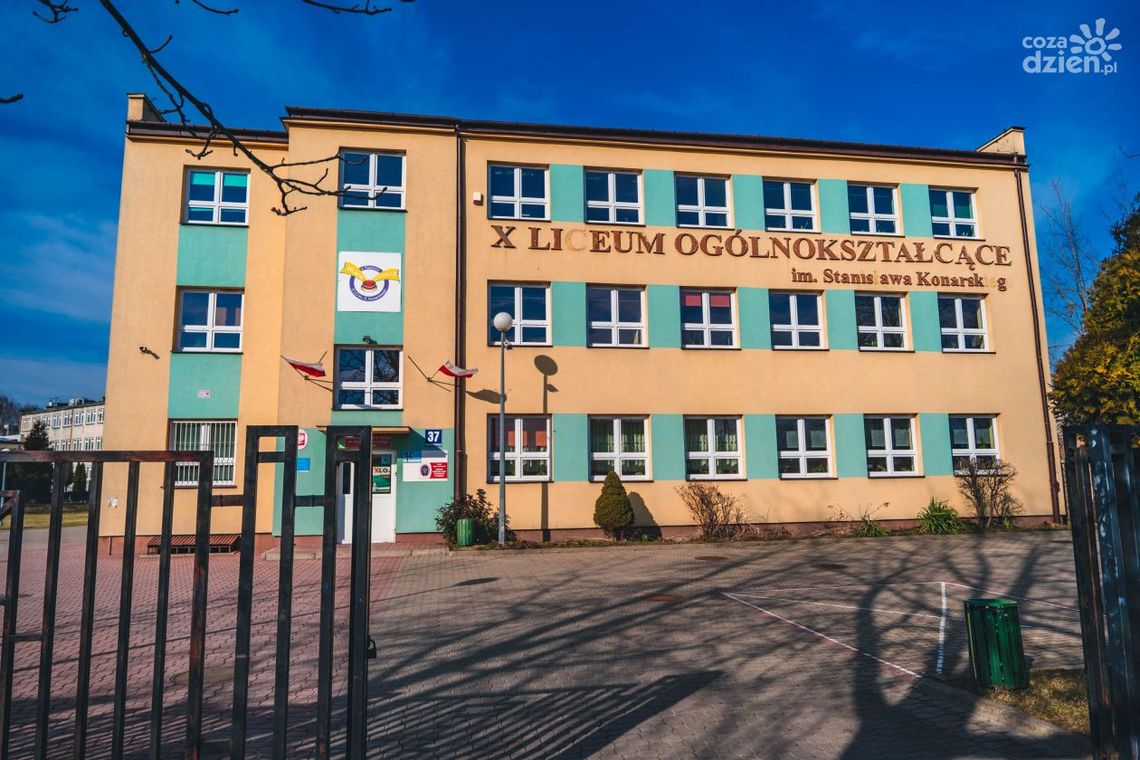Dodatkowe zajęcia i nowy sprzęt dla radomskich szkół