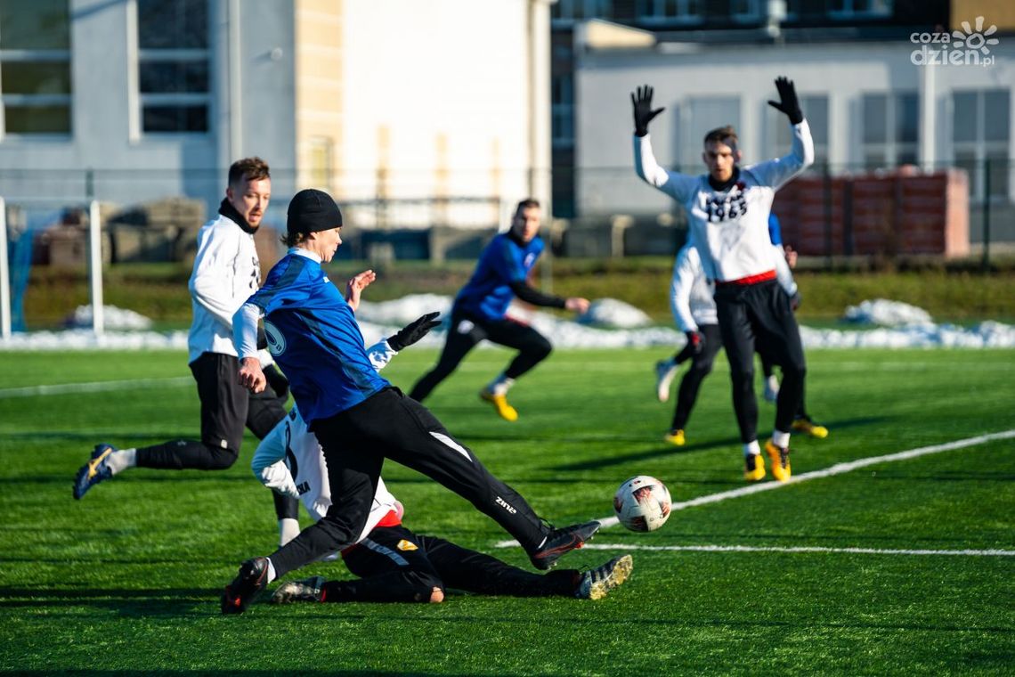 Dodatkowy sparing Broni z Kotwicą Kołobrzeg