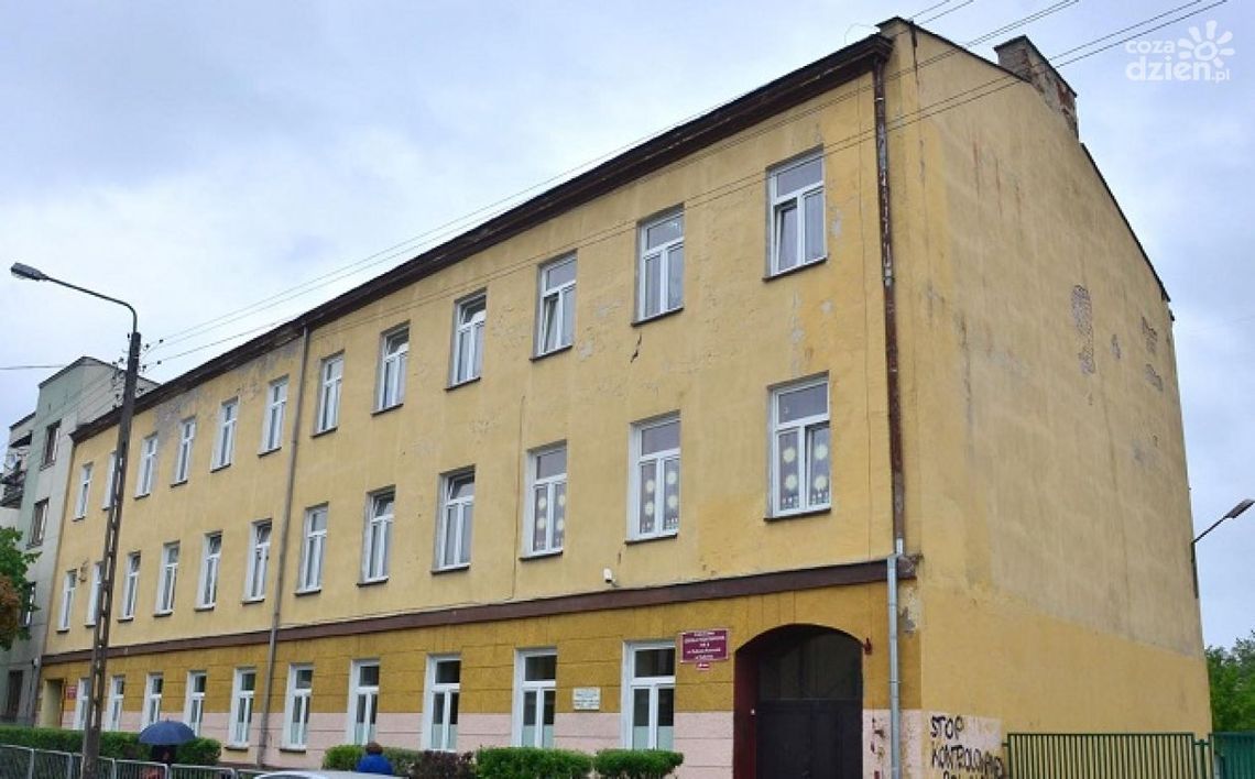 Dom dziecka w budynku po PSP nr 8 Dom dziecka w budynku po PSP nr 8