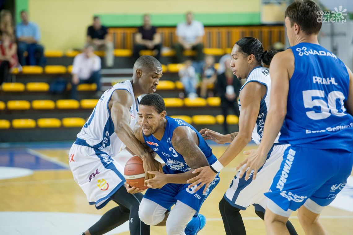 Domowa porażka koszykarzy. HydroTruck nie znalazł recepty na Polpharmę
