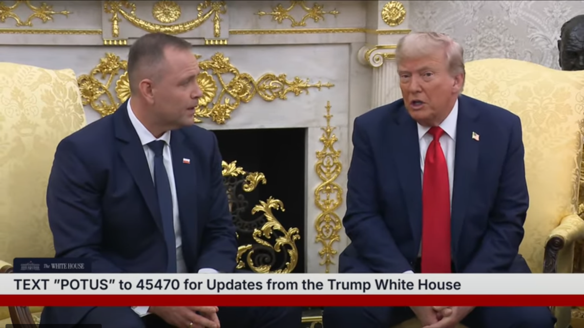 Donald Trump uczcił pamięć Slaba. “To był fantastyczny pilot” Donald Trump uczcił pamięć Slaba. “To był fantastyczny pilot”