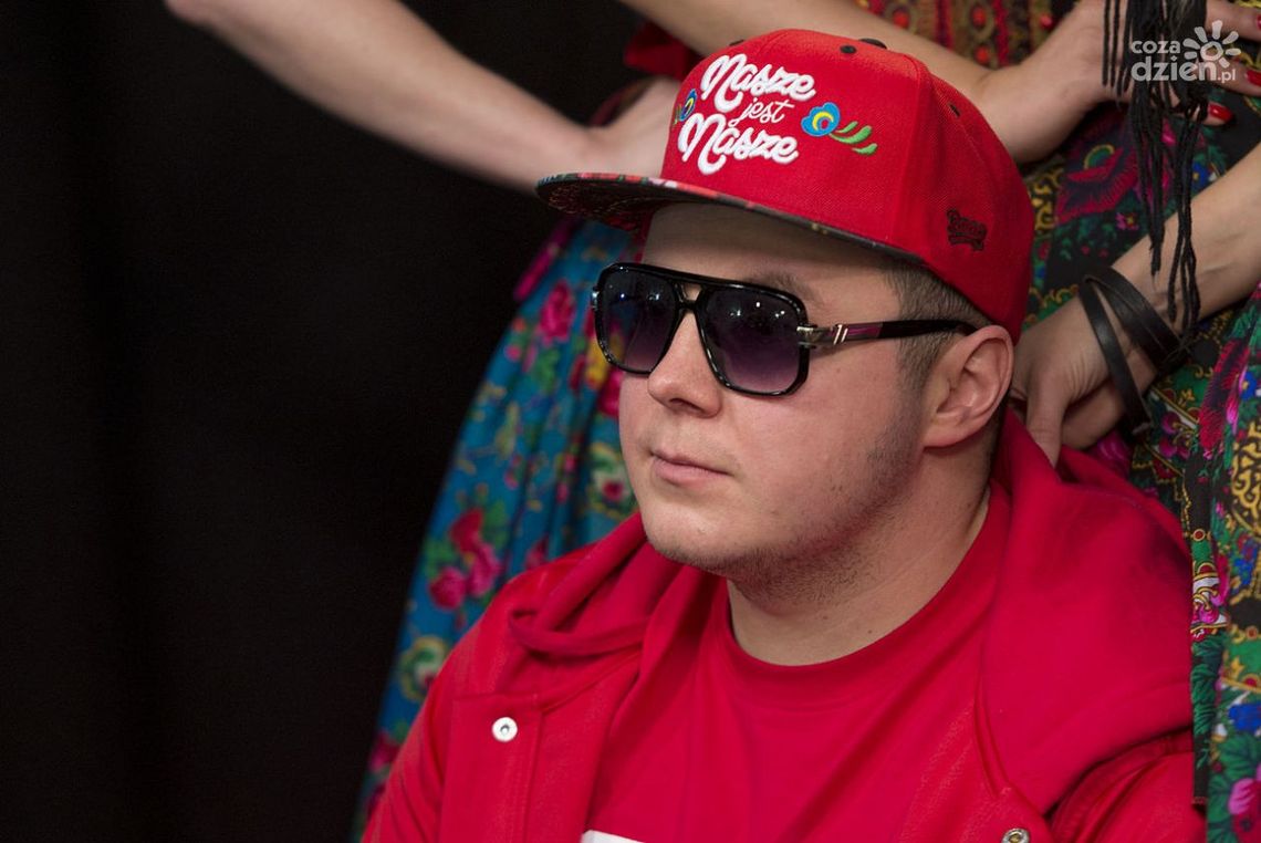 Donatan widzi to inaczej Donatan widzi to inaczej