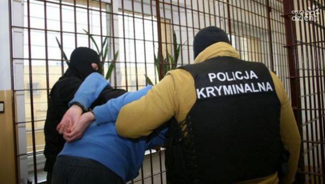 Dopuścił się oszustwa "na policjanta"