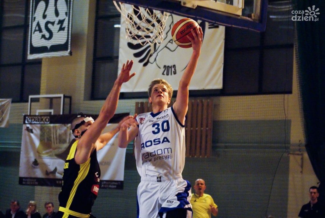 Doskonały mecz UTH ROSY