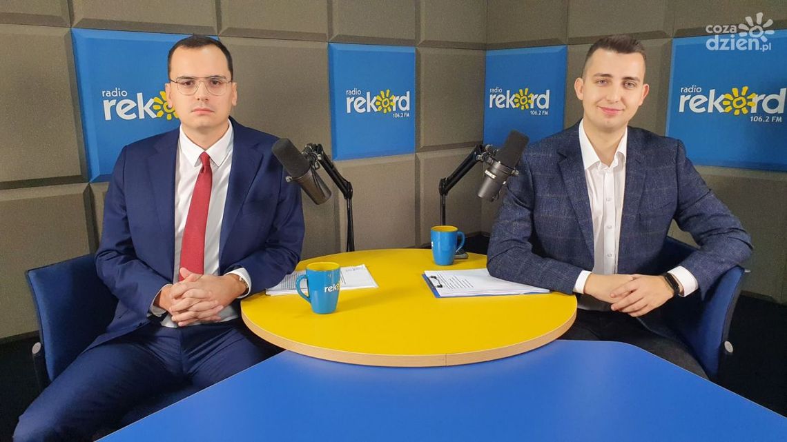 dr Tokarski: Konstytucja na przestrzeni lat spełniła swoją rolę