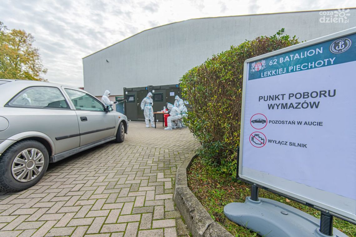 Drive thru czynny też w sobotę