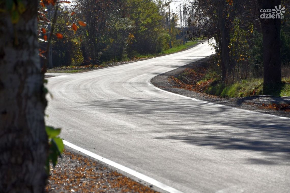 Droga Lisów - Wierzchowiny już po remoncie