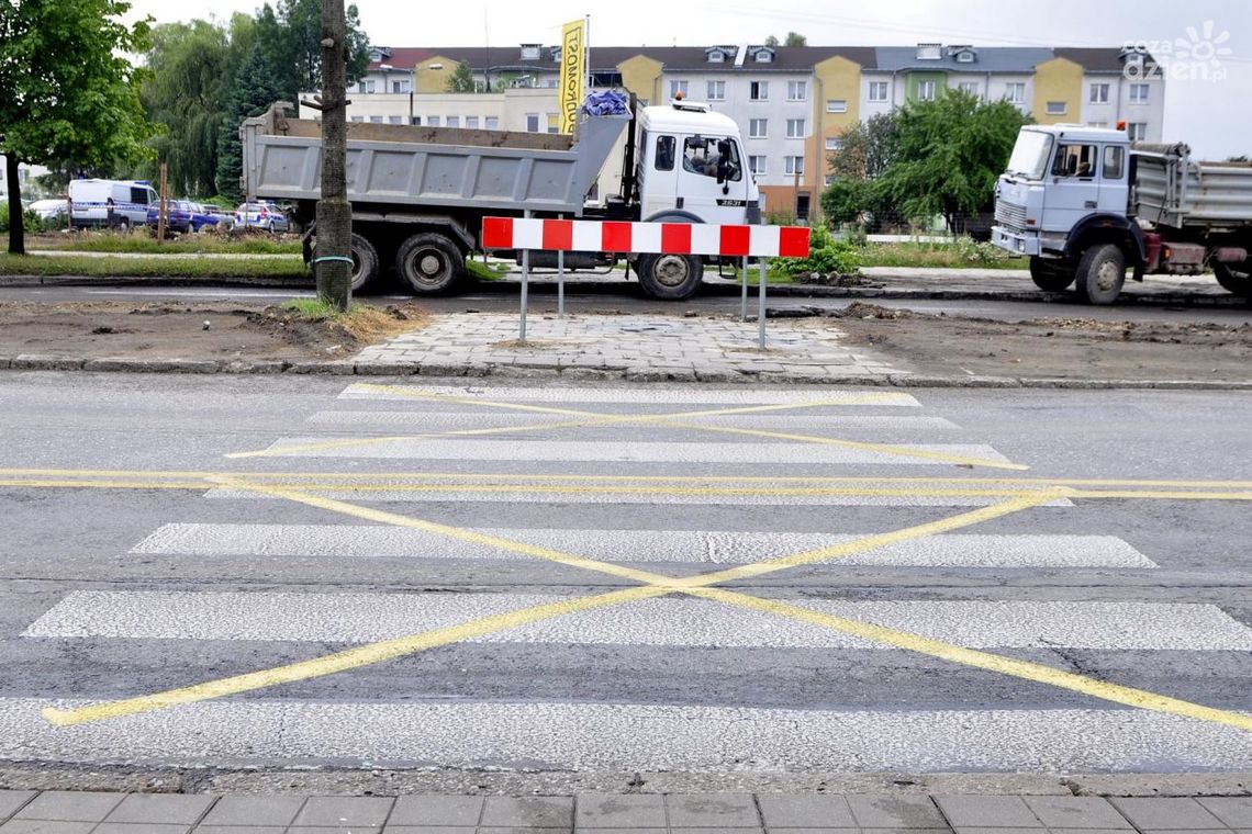 Drogowcy zapomnieli o pieszych? Drogowcy zapomnieli o pieszych?