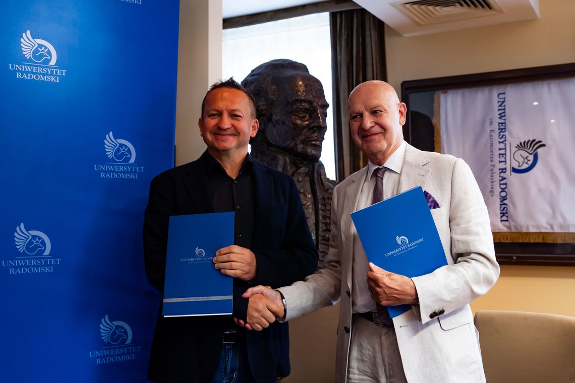 Drony, sztuczna inteligencja i rozpoznawanie obiektów. Radomski uniwersytet wkracza w rewolucję pola walki