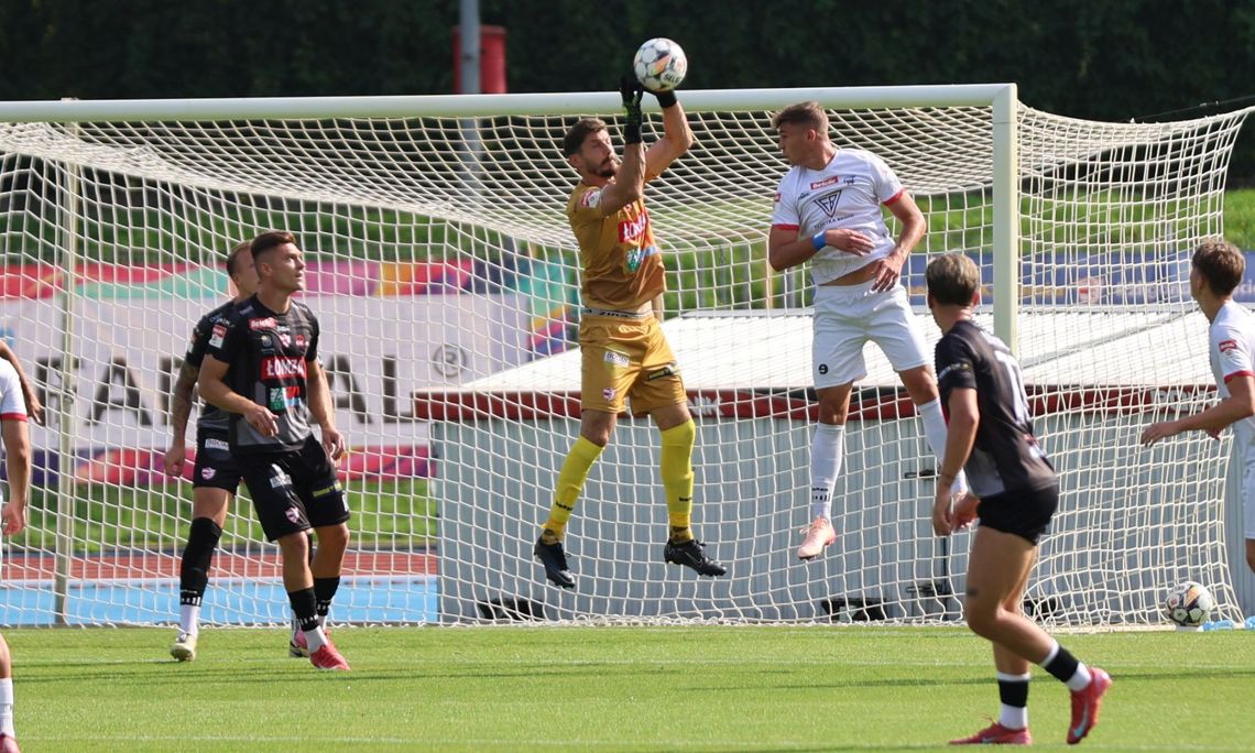 Druga porażka Broni w sezonie. Wicelider z Łomży lepszy od radomian