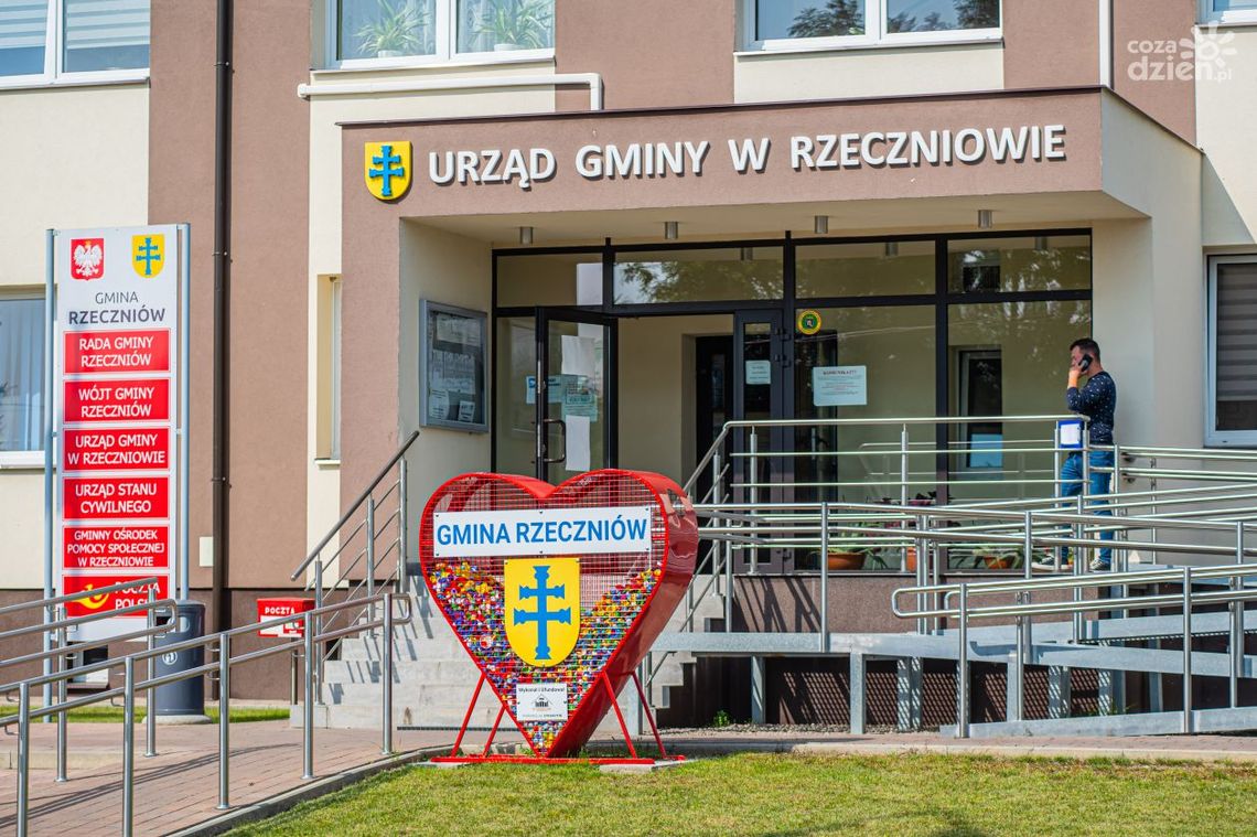 Duża inwestycja w Rzeczniowie. W centrum powstanie skwer Duża inwestycja w Rzeczniowie. W centrum powstanie skwer