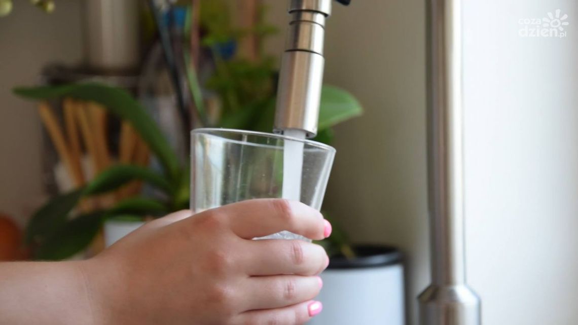 Duży problem z wodą, mieszkańcy gminy Gózd z zakręconymi kranami