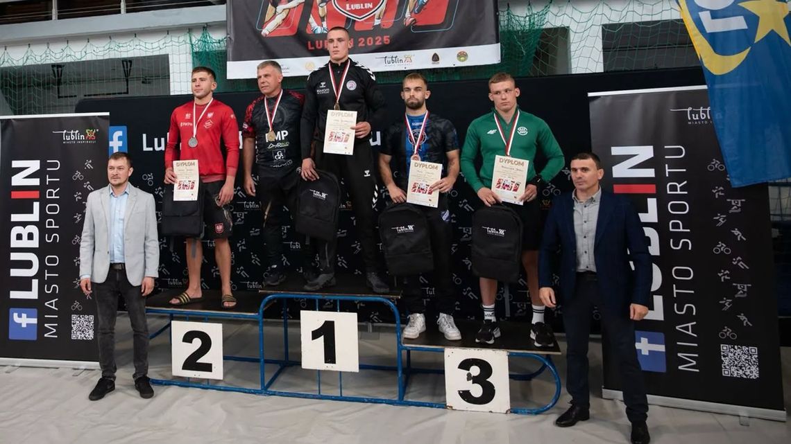 Dwa medale zapaśników Olimpijczyka Radom na młodzieżowych mistrzostwach Polski