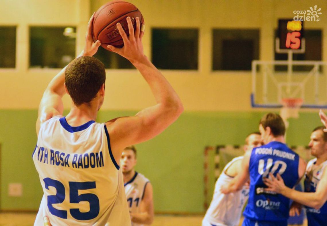 Dwa odmienne mecze rezerw Rosy