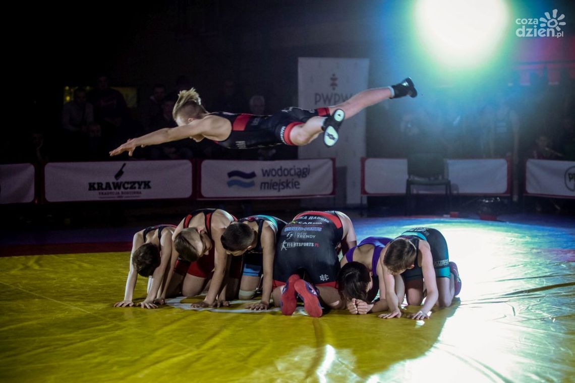 Dwa razy złoto na macie