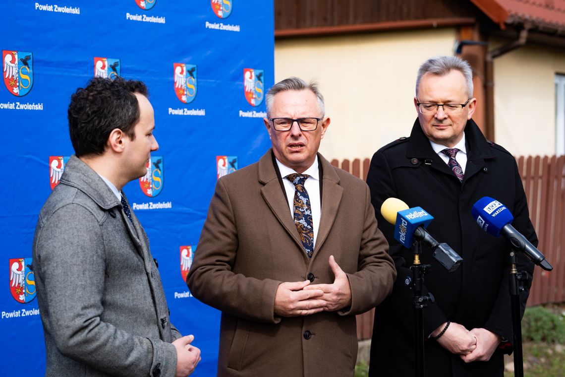 Dwie drogi zostaną przebudowane w powiecie zwoleńskim. Rząd przeznaczył na ten program 304 mln zł!