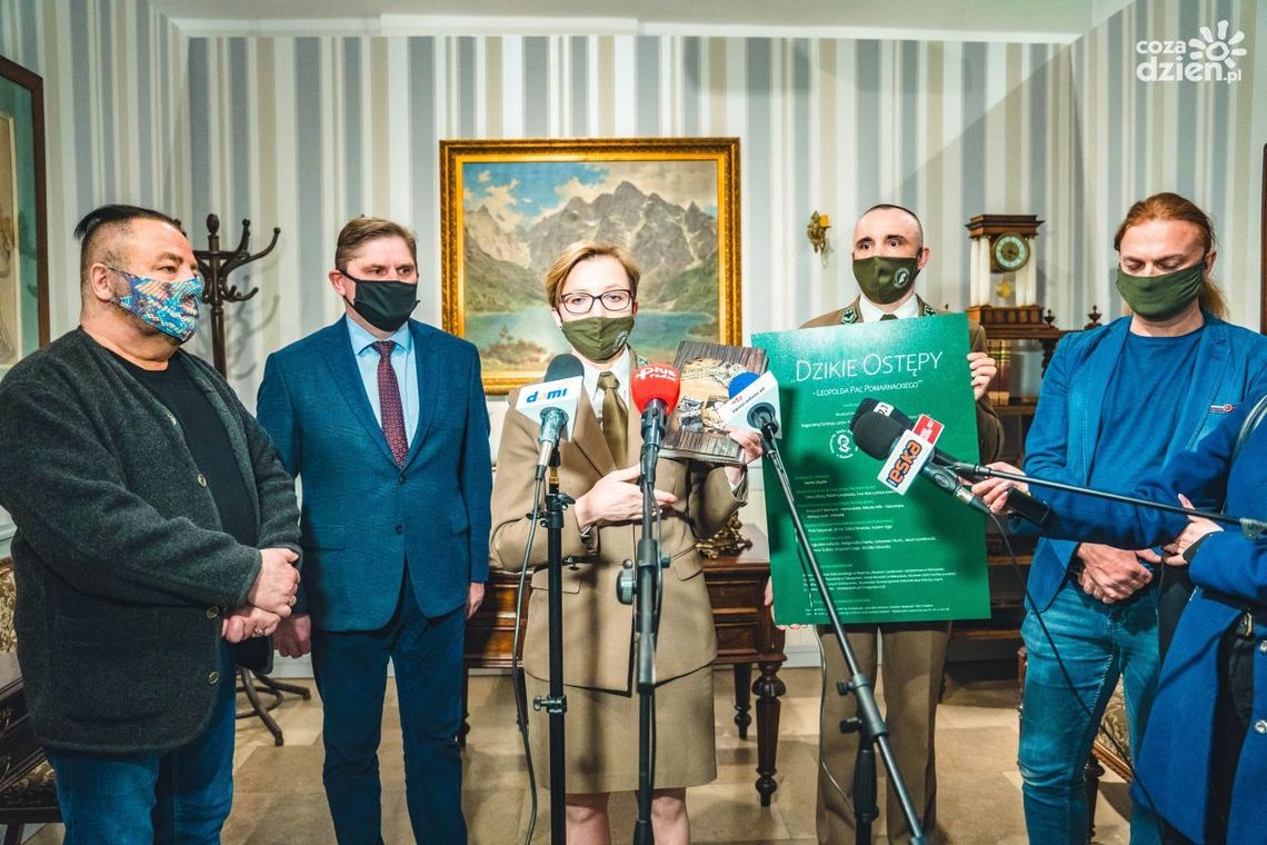 Dwie nowe wystawy w „Malczewskim”