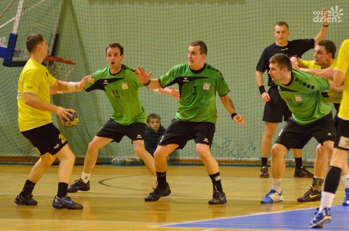 "Dwie twarze" radomskich akademików "Dwie twarze" radomskich akademików