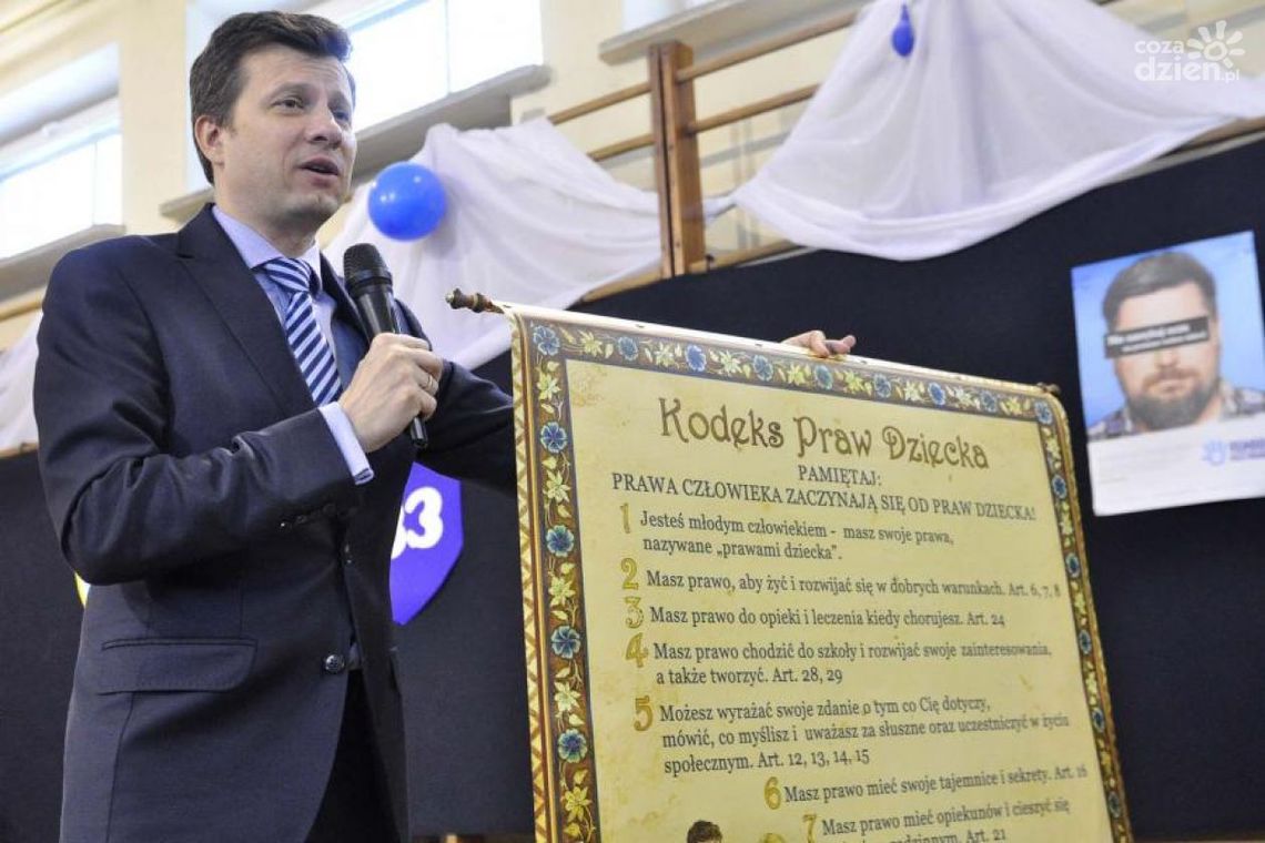 „Dziecko ma prawo...!” - wizyta rzecznika w PSP 33