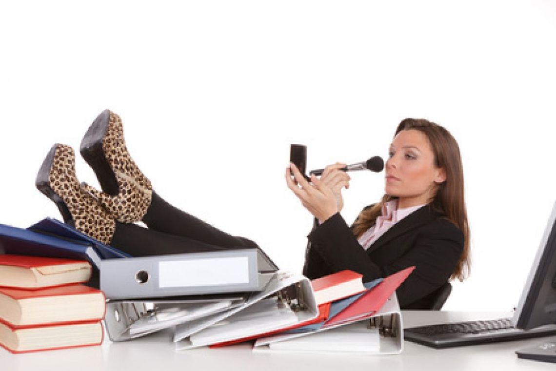 Dziekanat - grupa trzymająca władzę