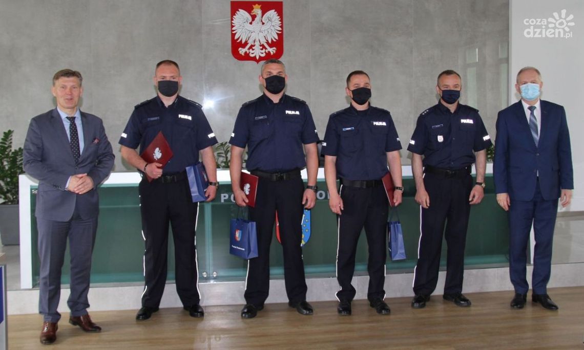 Dzielnicowy z Pionek najlepszy w powiecie 
