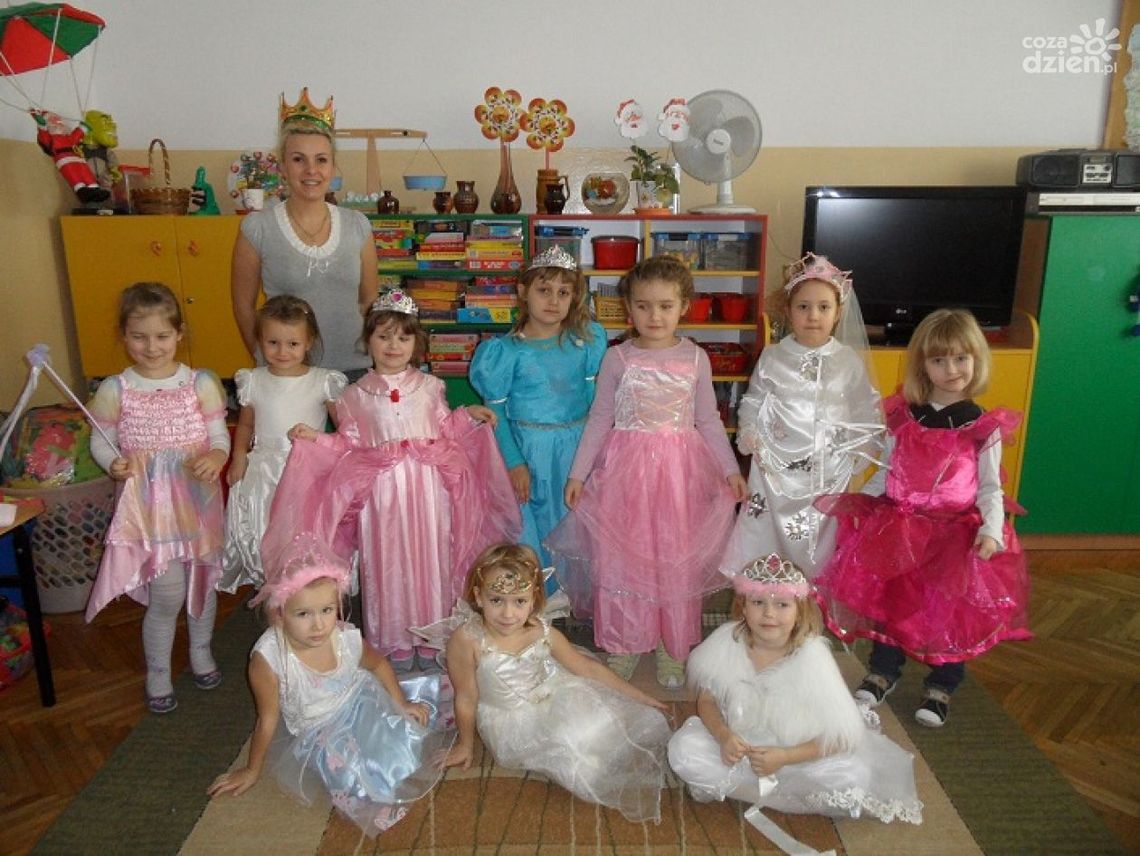 Dzień Bajek w PSP 32 Dzień Bajek w PSP 32