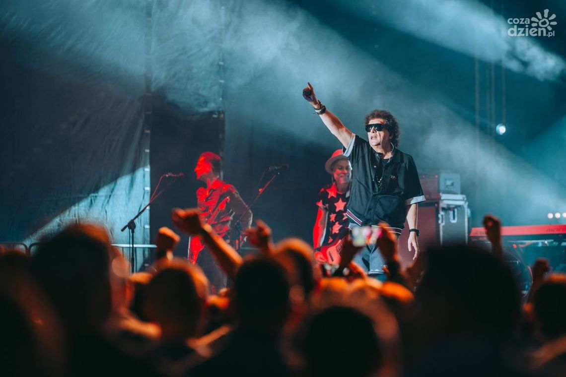 Dzień Kobiet z Lady Pank w hali RCS - koncert z cyklu MTV Unplugged!