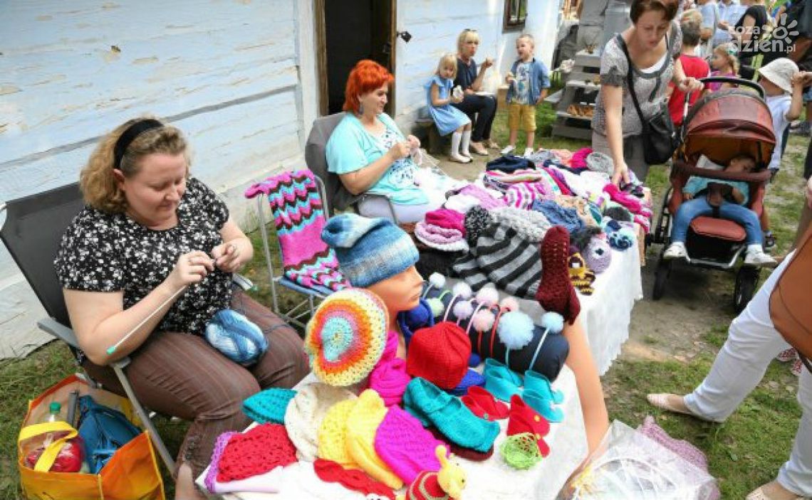 Dzierganie na fontannach