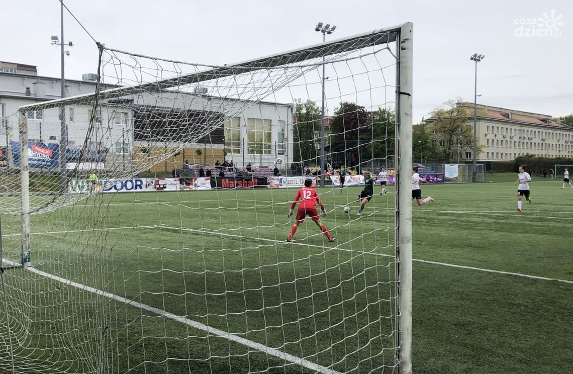 Dziewięć goli w bramce HydroTrucku Radom 
i spadek piłkarek do 1. ligi!