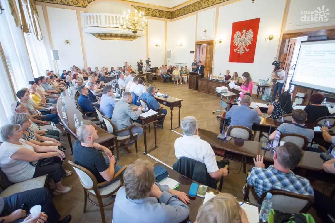 Dziś sesja nadzwyczajna