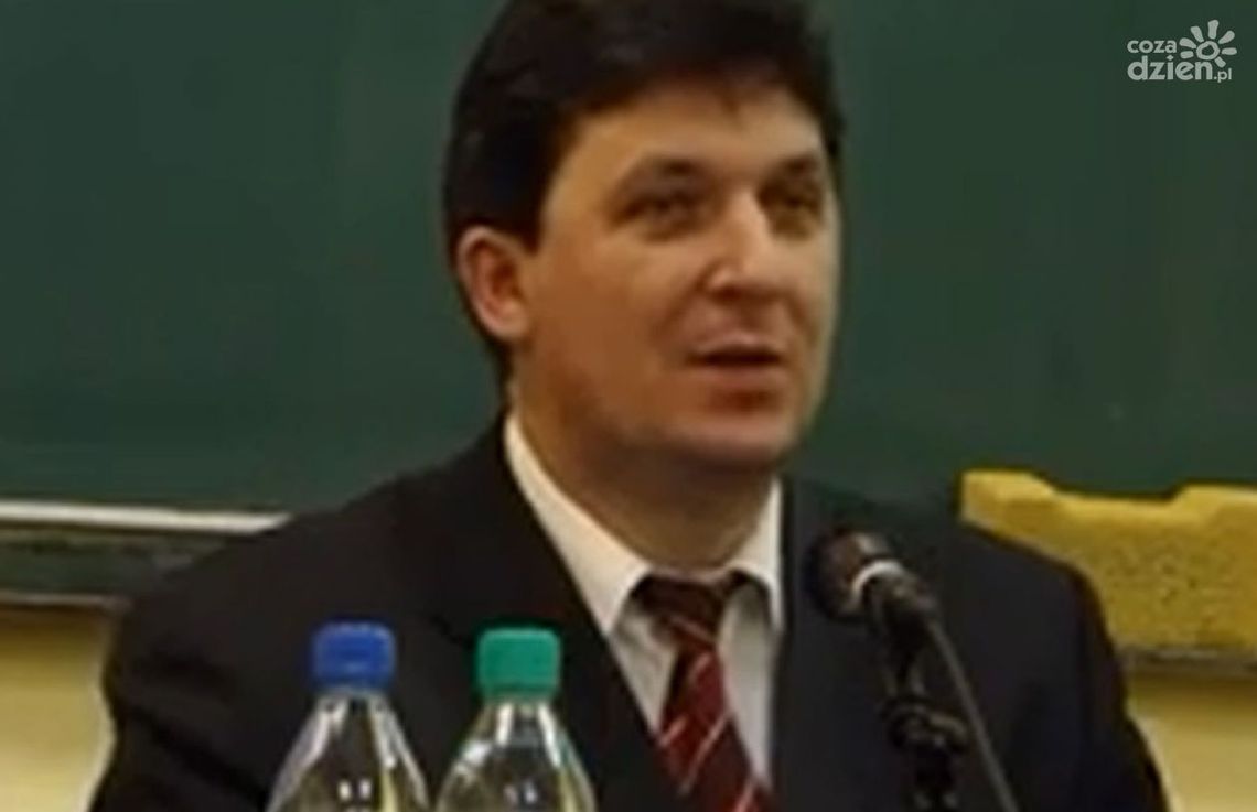 Dziś wykład o ateizacji edukacji Dziś wykład o ateizacji edukacji