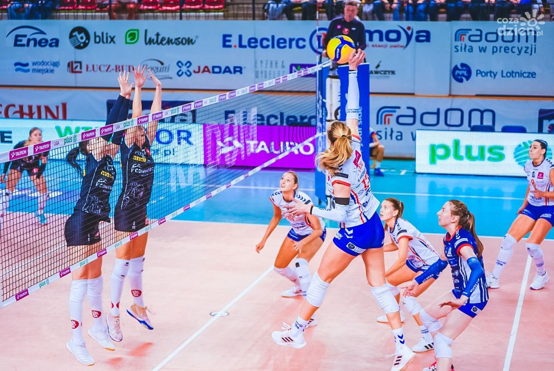 E.Leclerc Moya Radomka Radom w trzech setach pokonała ŁKS Commercecon Łódź!