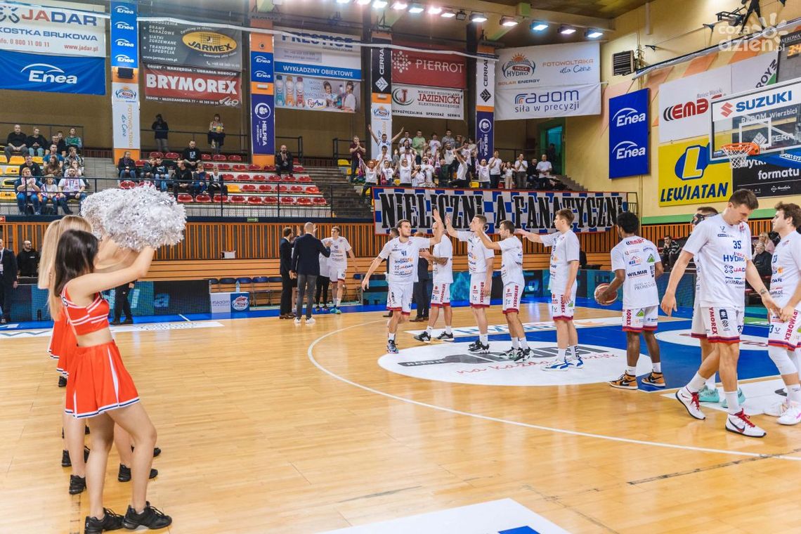 Efektowne zwycięstwo HydroTrucku Radom. Lider ponownie w Radomiu!