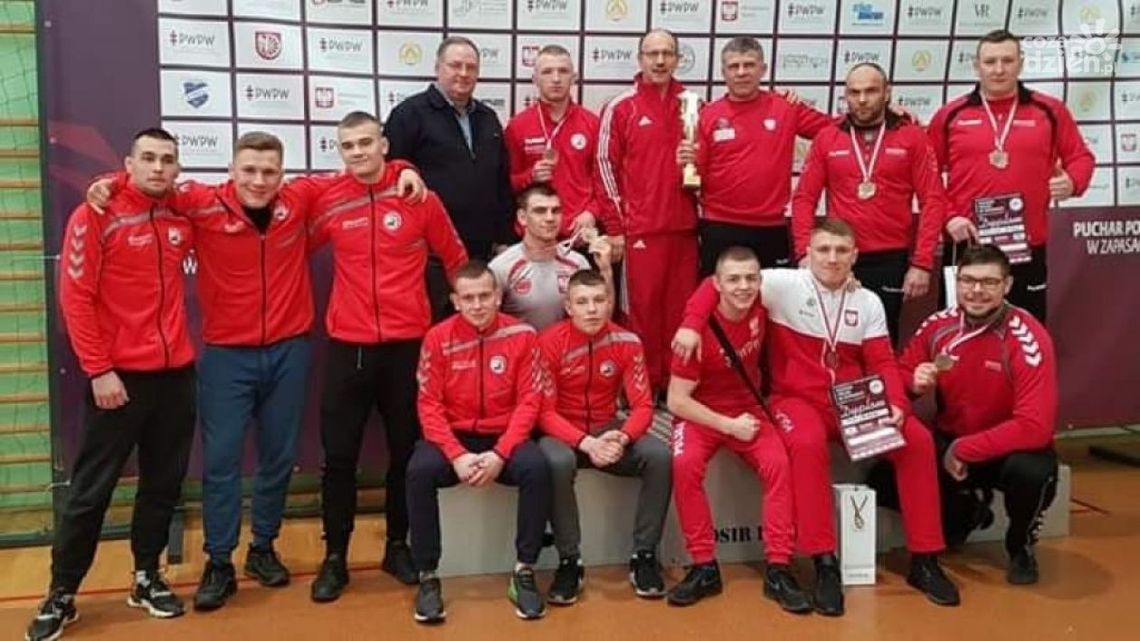 Efektowny występ zapaśników Olimpijczyka w Pucharze Polski Efektowny występ zapaśników Olimpijczyka w Pucharze Polski