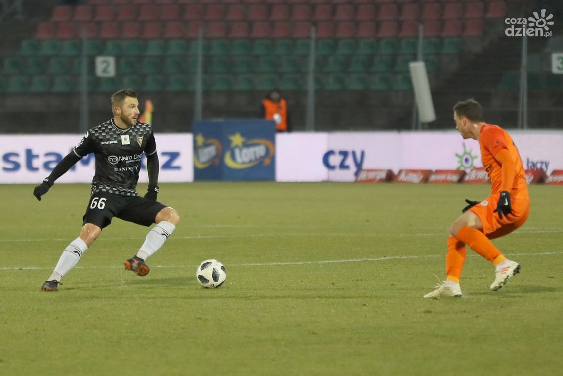 Eksperci o Banasiaku: solidny walczak z mocnym strzałem