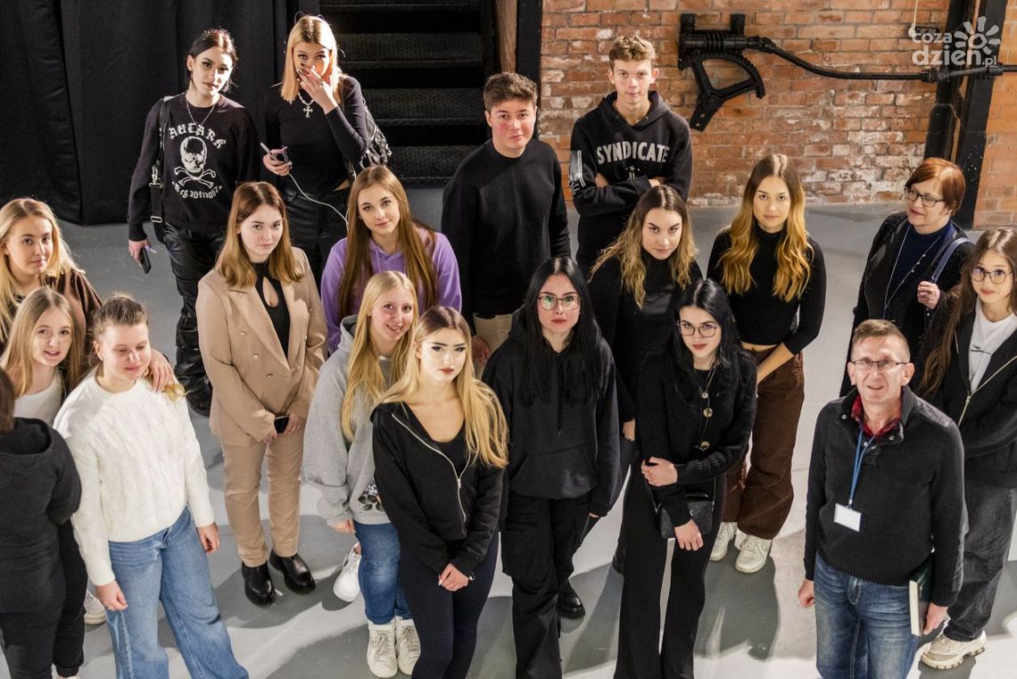 Elektrownia zaprasza grupy szkolne na zwiedzanie wystaw  z przewodnikiem za 1 zł 