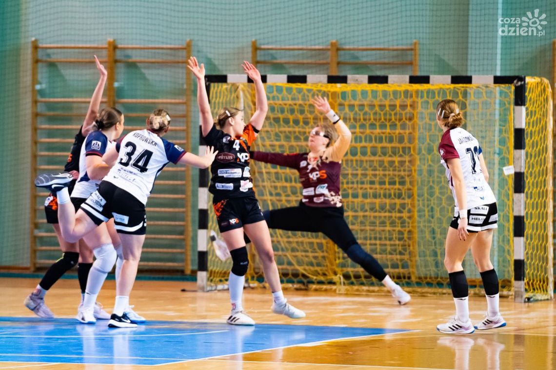 Elmas-KPS APR Radom wygrał z SPR Pogonią Szczecin