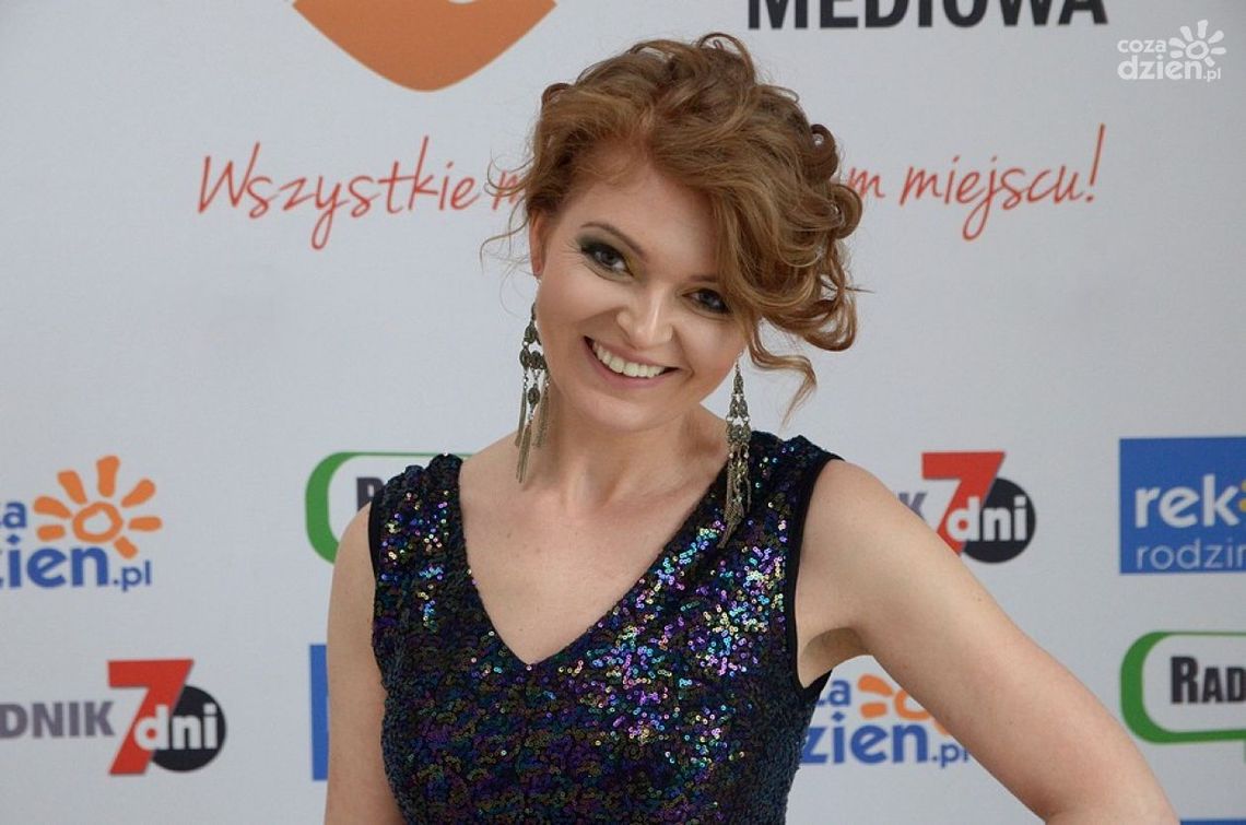 Emilia Wróbel - rozmowa w studiu lokalnym Radia Rekord