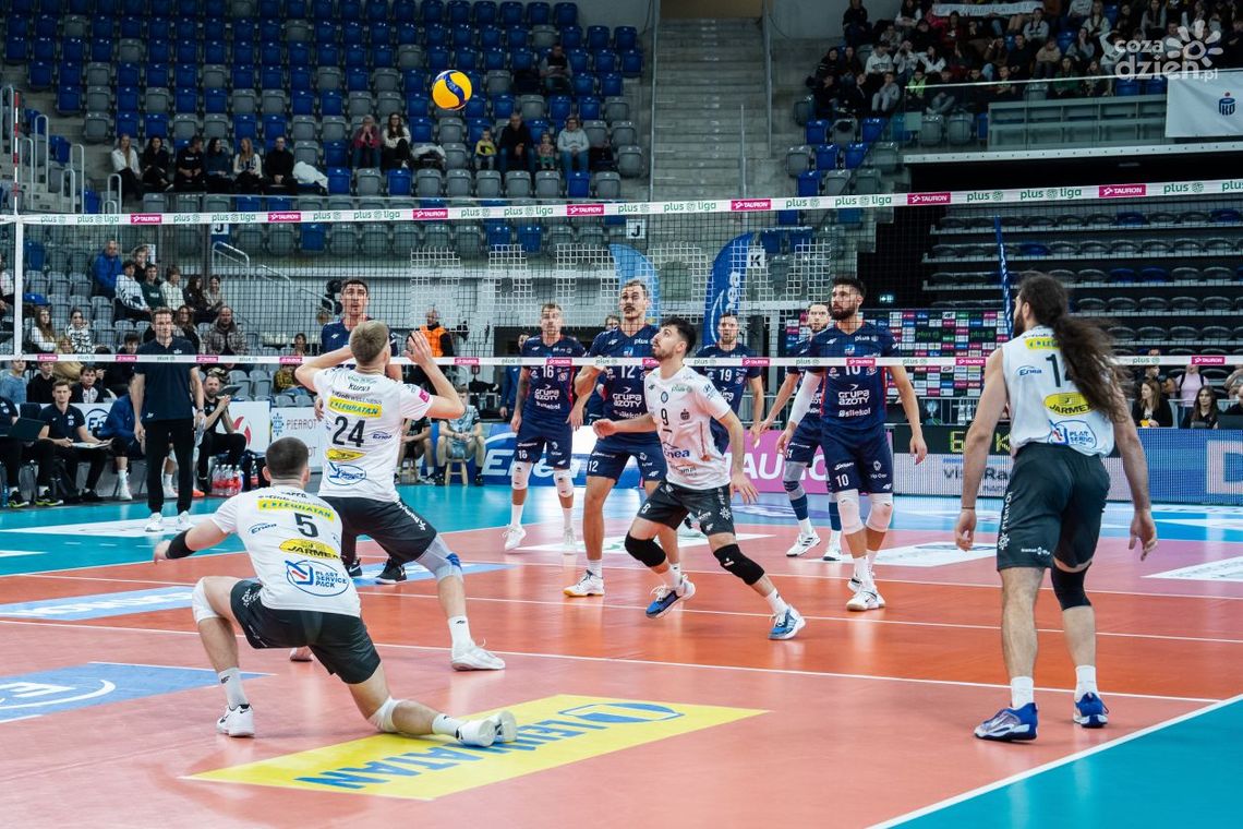 Enea Czarni Radom w poszukiwaniu pierwszych punktów. Podejmą Indykpol AZS Olsztyn