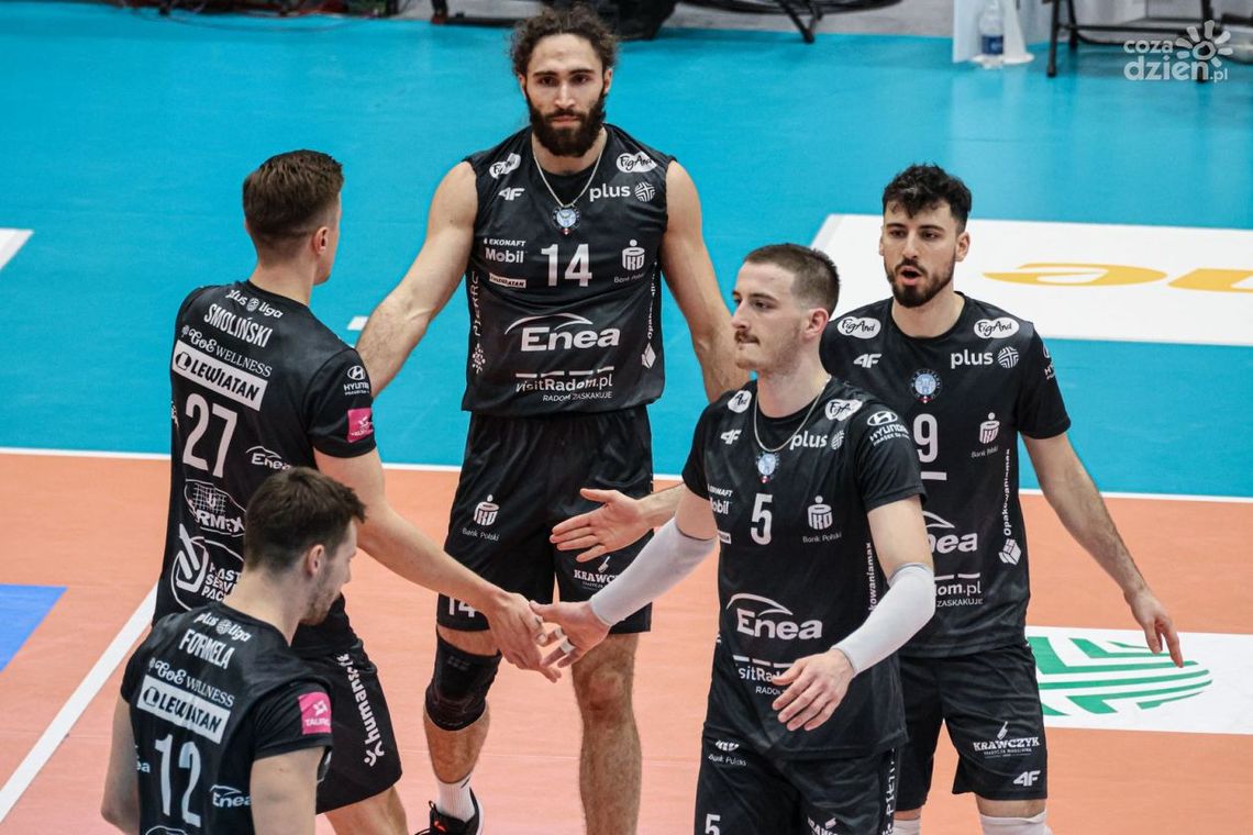 Enea Czarni Radom zdeklasowani w Warszawie Enea Czarni Radom zdeklasowani w Warszawie